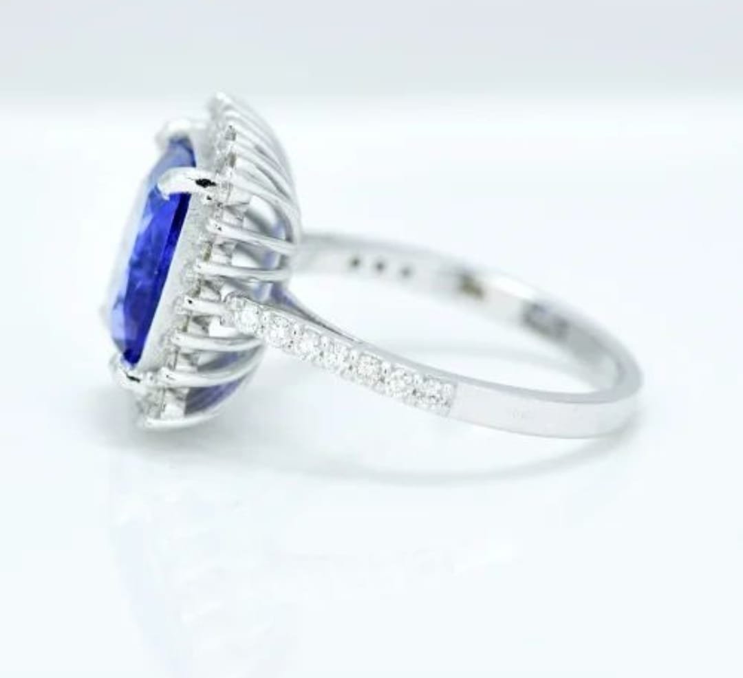 14k White Gold 3.63 Carat Tanzanite Ring