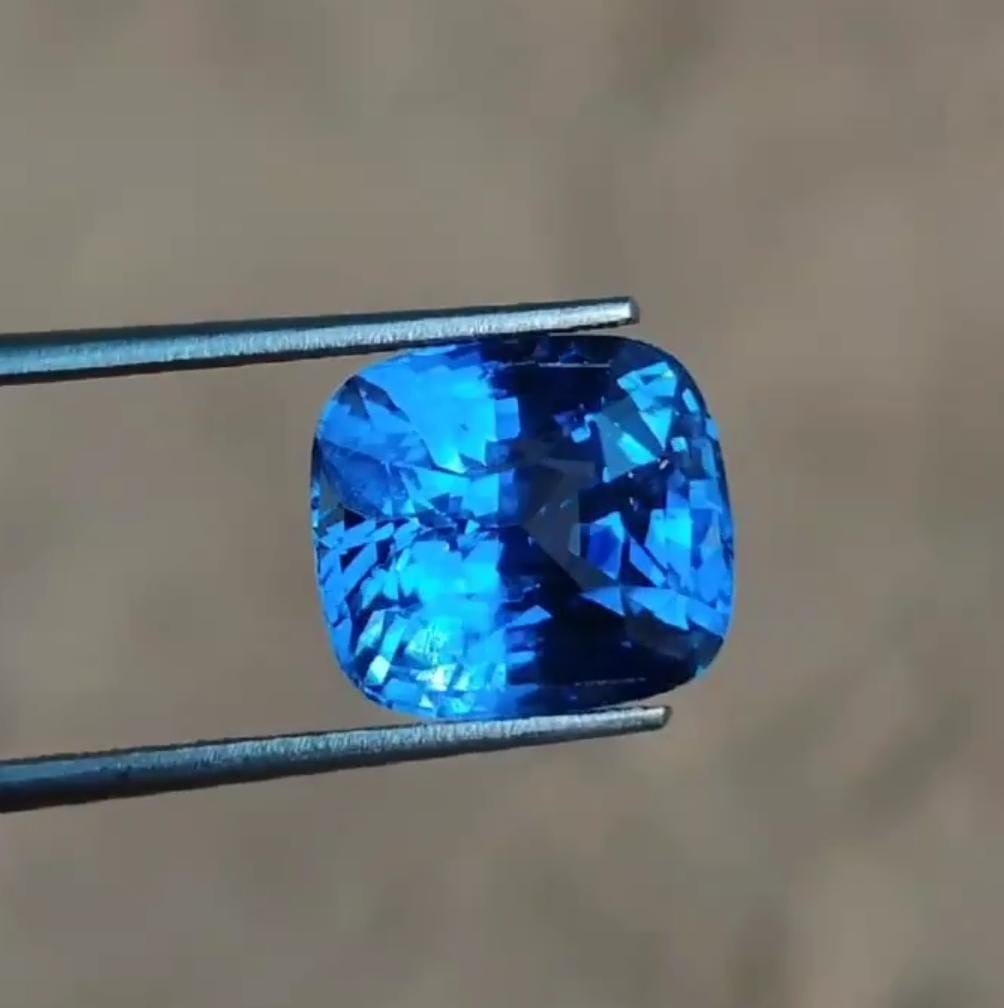 Natural Blue Sapphire 10.05 Carat