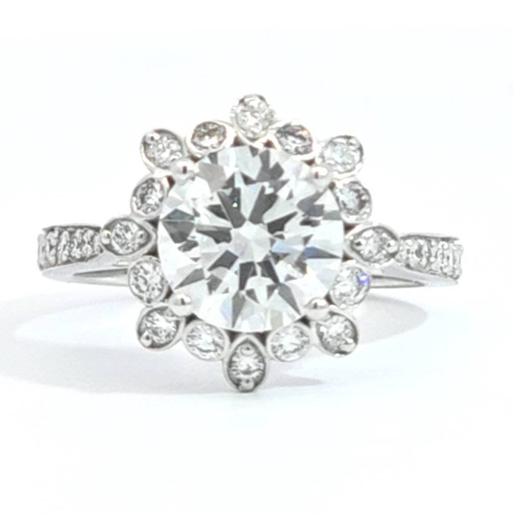 Ring - 14 kt. White gold - 2.50ct. tw. Diamond (Lab-grown) - Diamond - Bridal Wedding Ring
