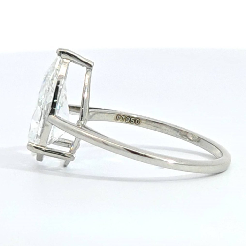 Ring Platinum - 2.78ct. tw. Diamond (Lab-grown) - E,VS1 , Solitaire Ring