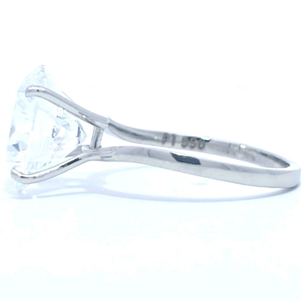 Ring Platinum - 6.09ct. tw. Diamond (Lab-grown)