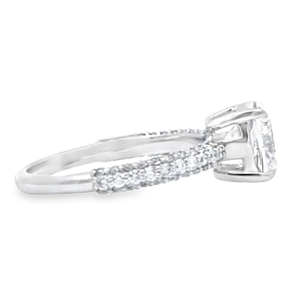 Ring Platinum - 2.40ct. tw. Diamond (Lab-grown) - Diamond - D, VS2, 999 Only