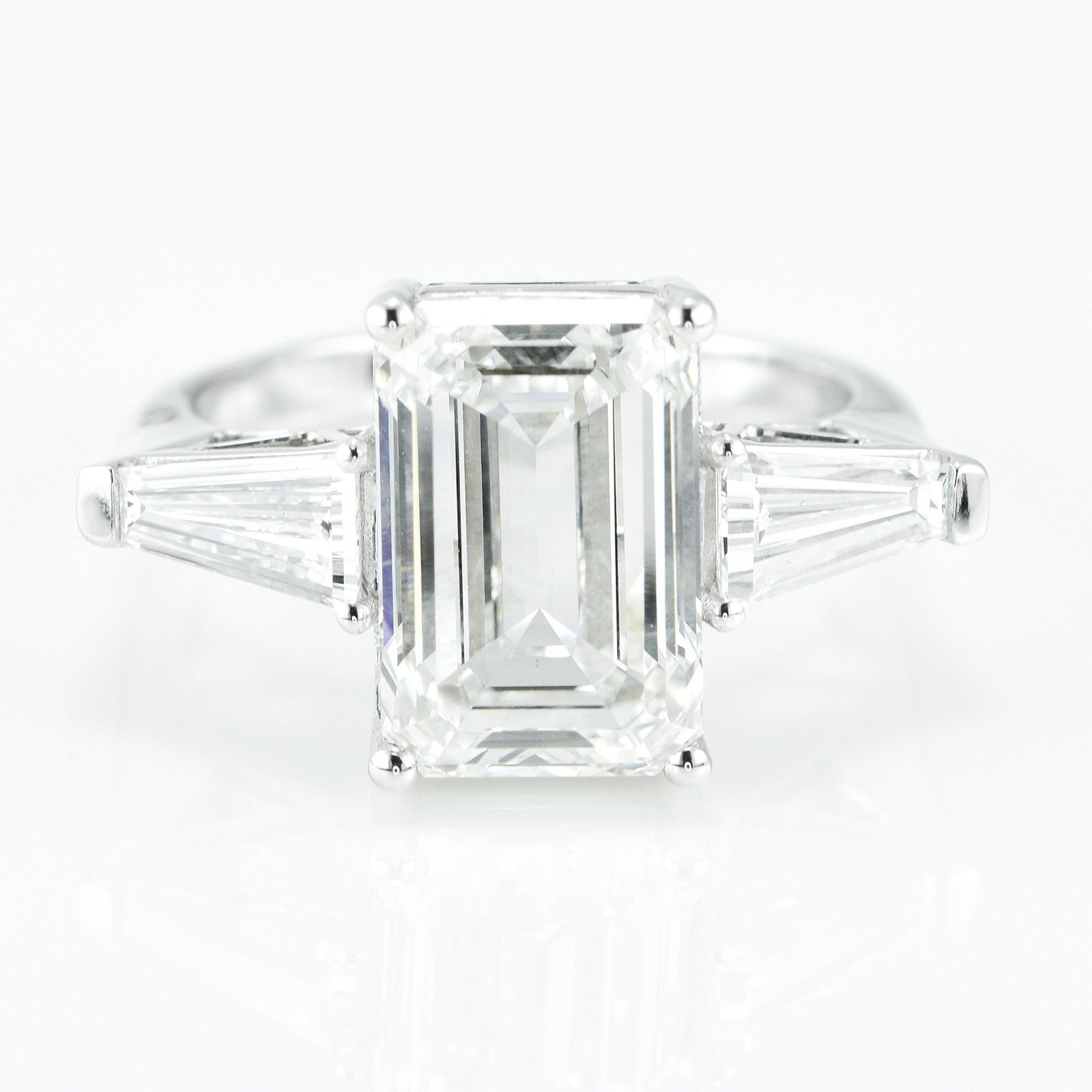 Ring - 14 kt. White gold - 6.55 tw. Diamond (Lab-grown) - Diamond - Three stone Ring
