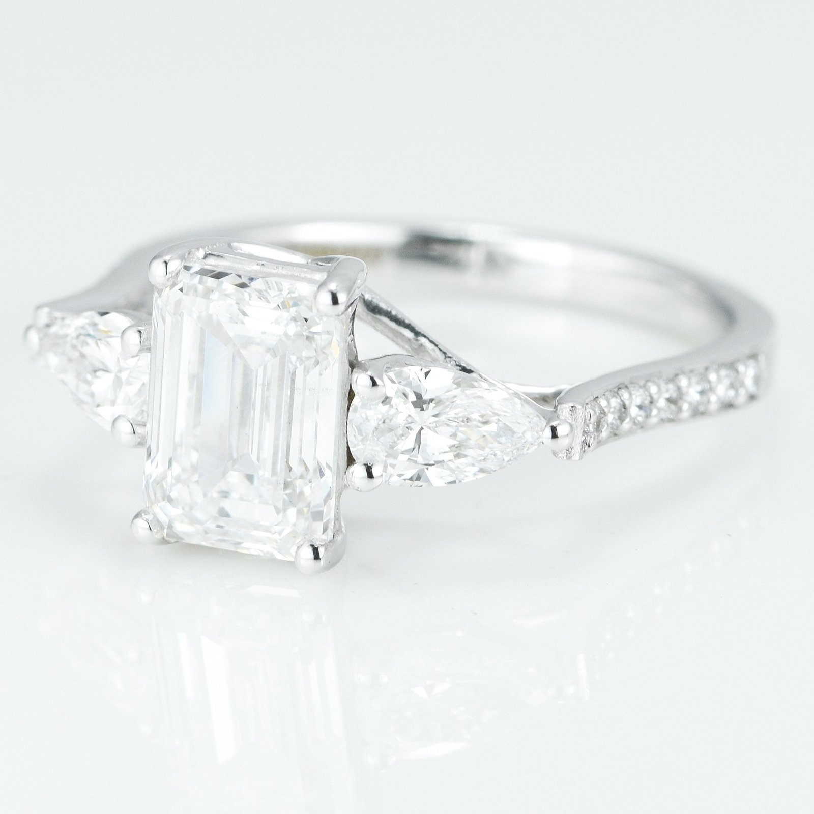 Ring - 14 kt. White gold - 2.73ct. tw. Diamond (Lab-grown) - Diamond