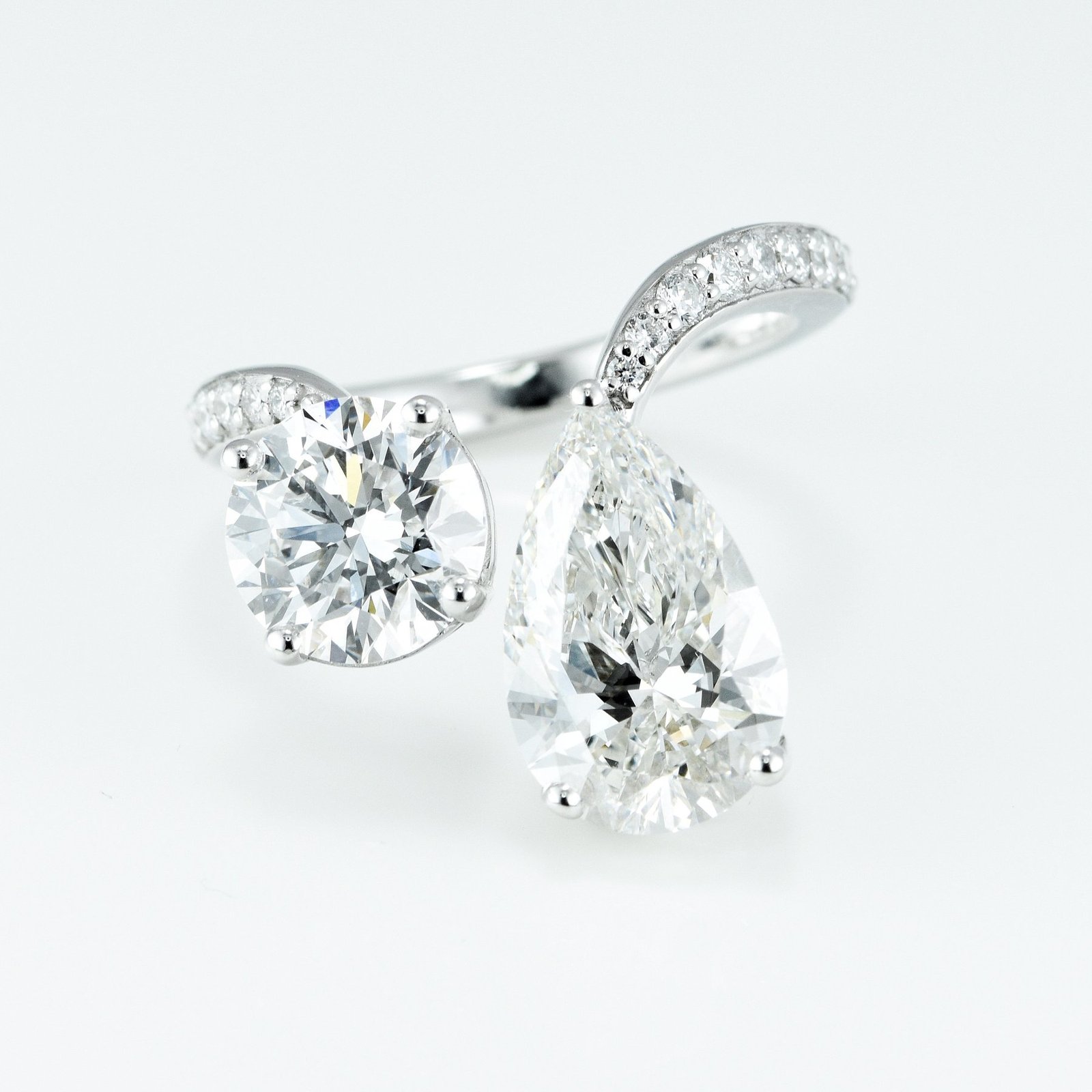 Ring - 14 kt. White gold - 6.13ct. tw. Diamond (Lab-grown) - Diamond - Toe et moi ring