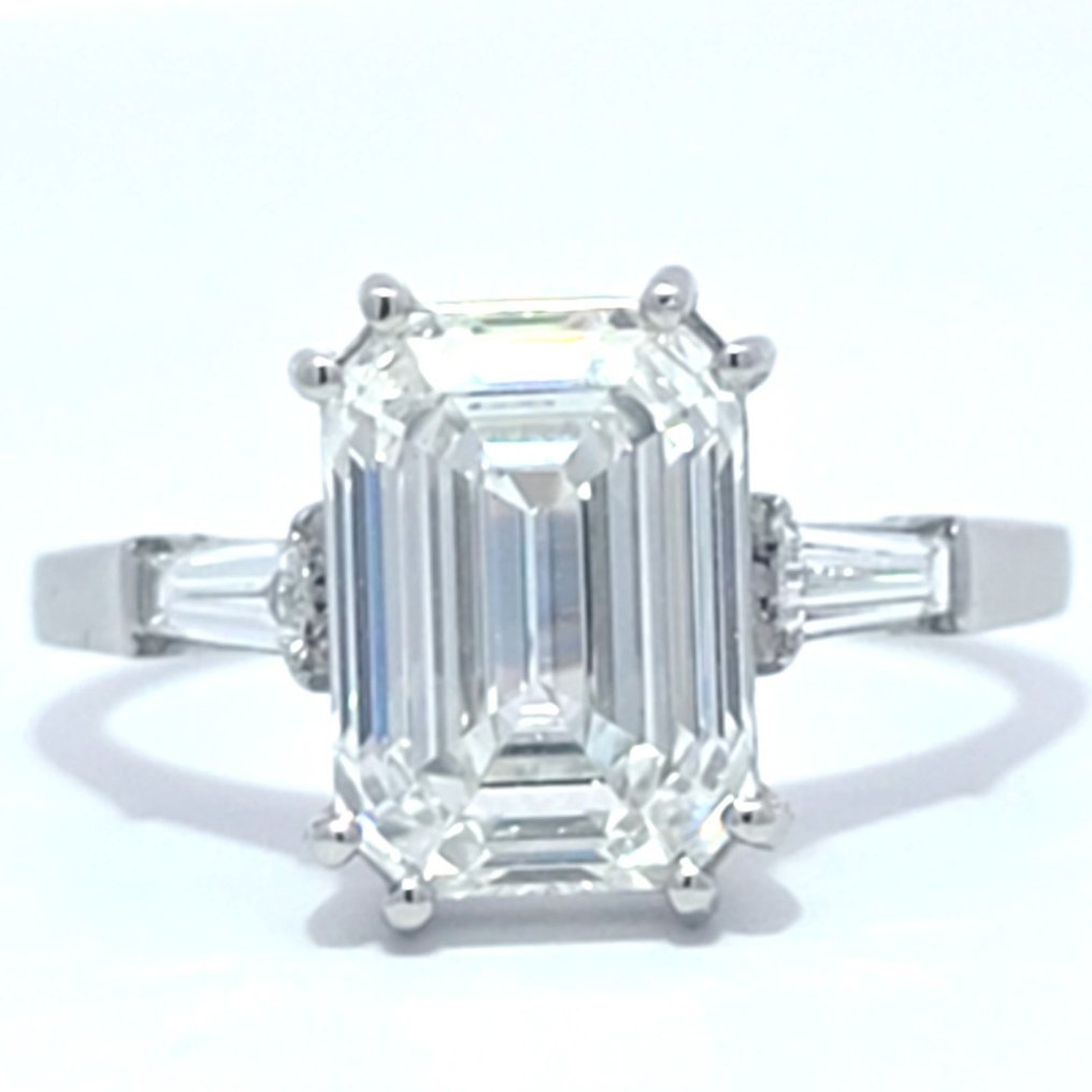 Ring Platinum - 3.78ct. tw. Diamond (Lab-grown) - Diamond - E,VS1