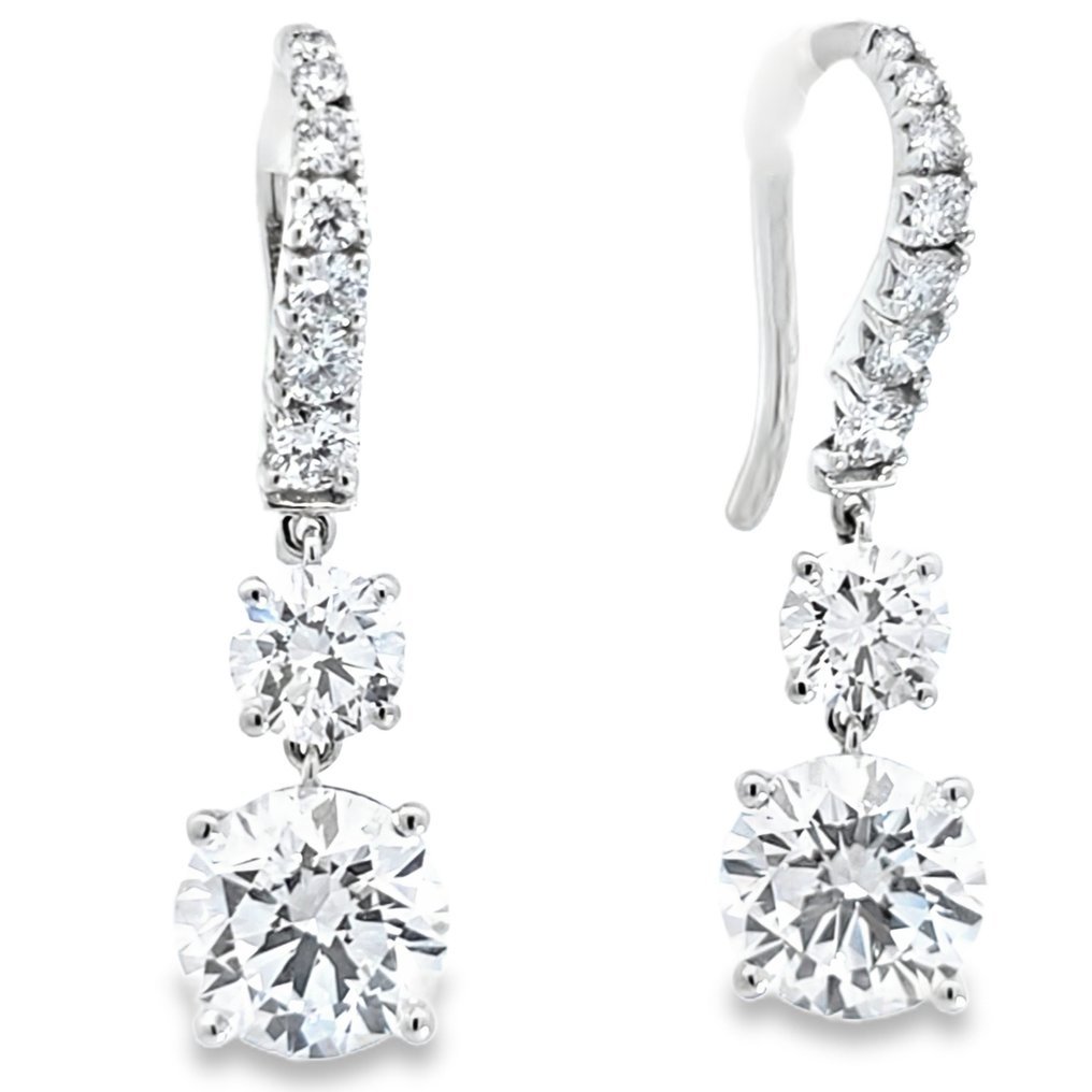 Earrings - 14 kt. White gold - 6.38ct. tw. Diamond (Lab-grown) - Diamond