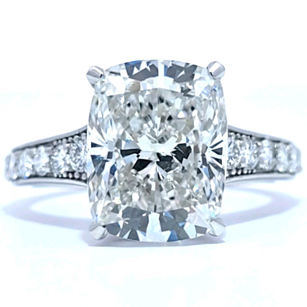 Ring - 14 kt. White gold - 5.46ct. tw. Diamond (Lab-grown) - Diamond - E,VS1 No. 88871013