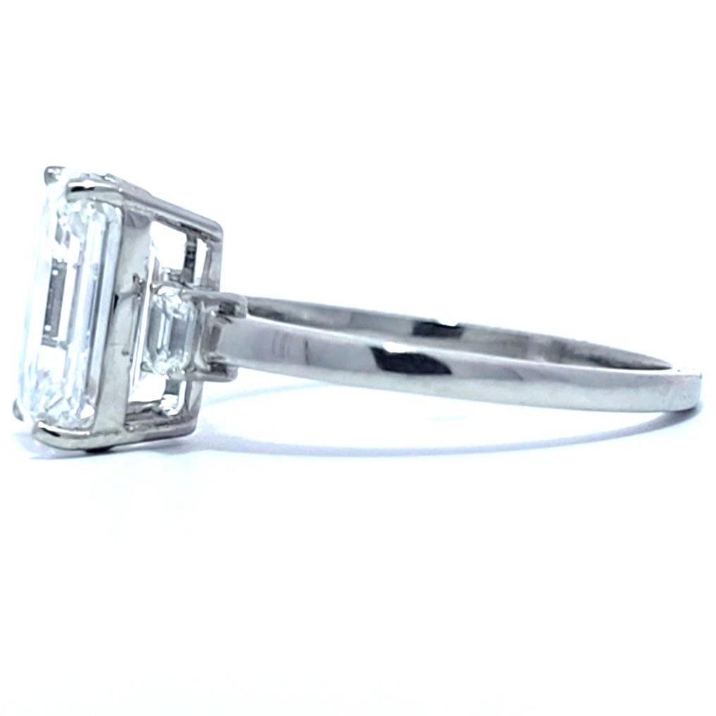 Ring Platinum - 3.24ct. tw. Diamond (Lab-grown) - Diamond - E, VS1
