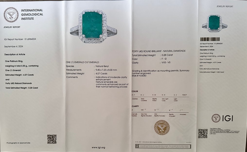 Ring Platinum - 4.35ct. tw. Emerald - Diamond - Emerald Engagement Ring