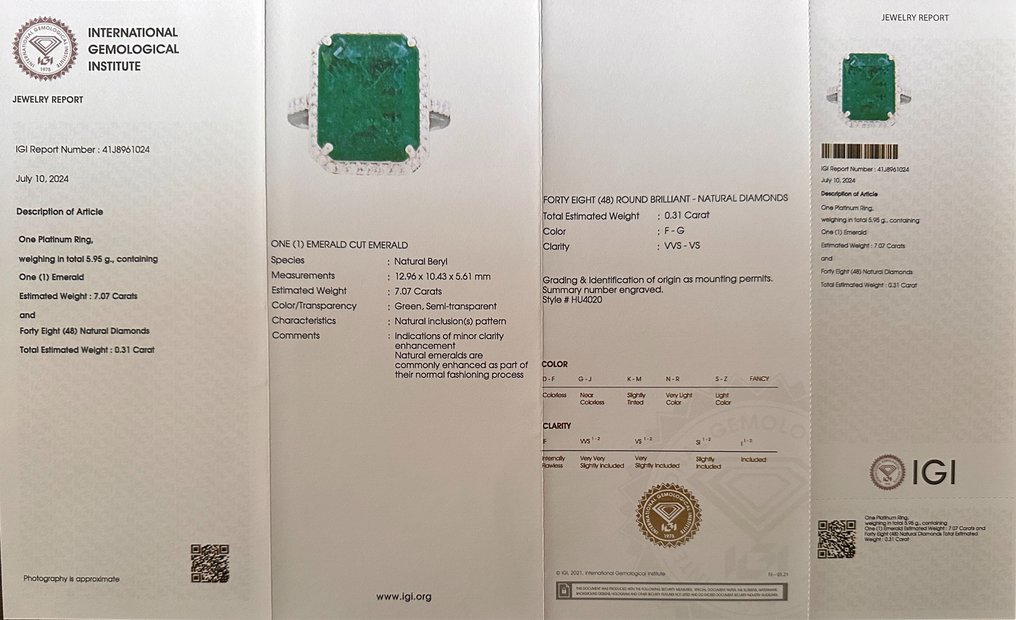 Ring Platinum - 7.38ct. tw. Emerald - Diamond - Exceptional Emerald Ring