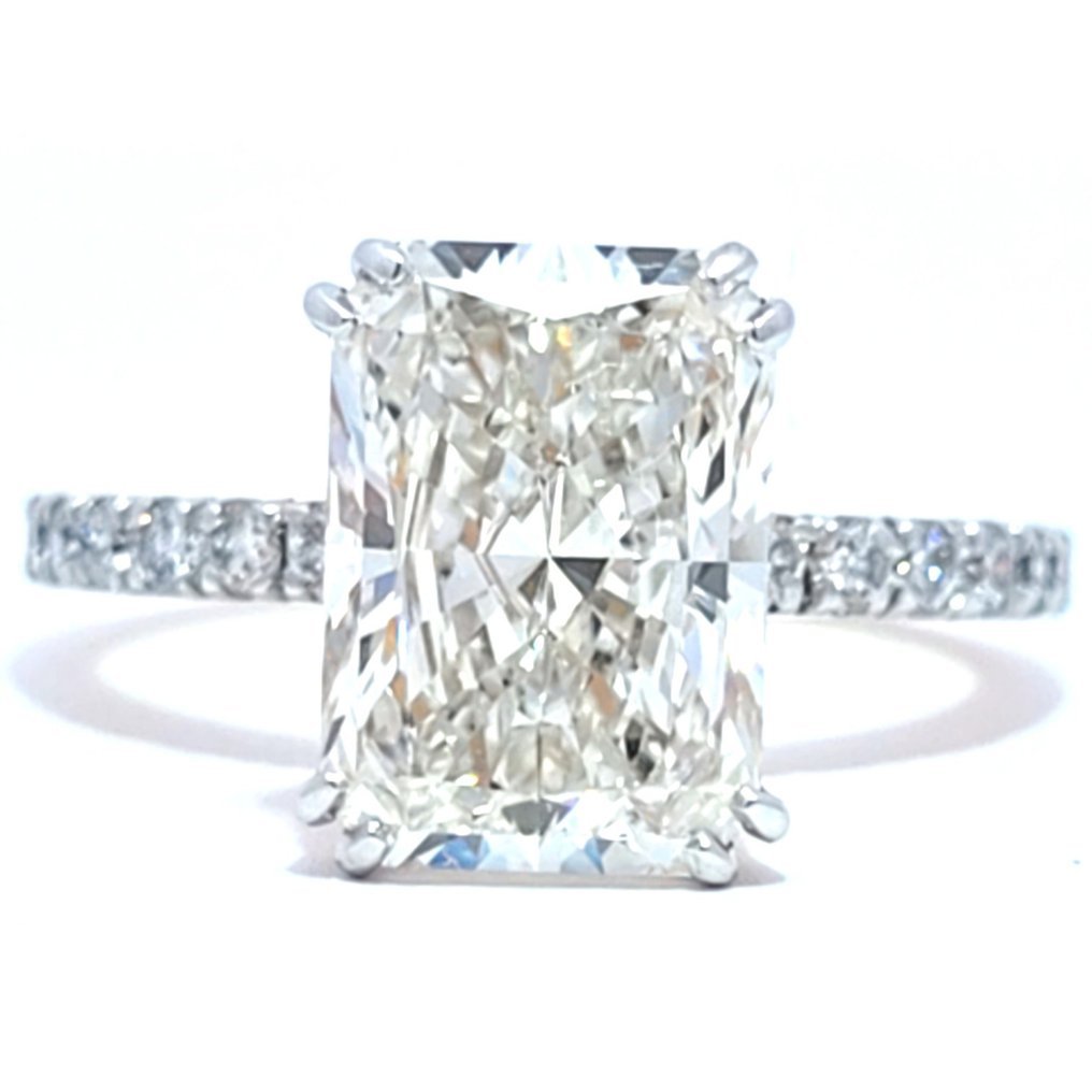 Ring - 14 kt. Yellow gold - 4.41ct. tw. Diamond (Lab-grown) - Diamond - VVS2