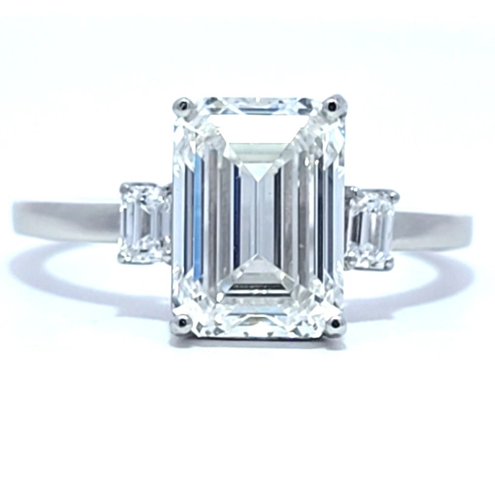 Ring Platinum - 3.25ct. tw. Diamond (Lab-grown) - Diamond - E, VS1
