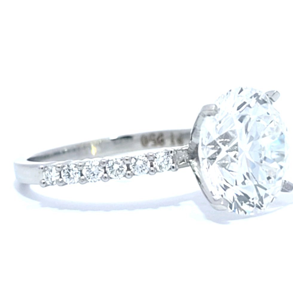 Ring Platinum - 5.34ct. tw. Diamond (Lab-grown) - Diamond - E,VS1