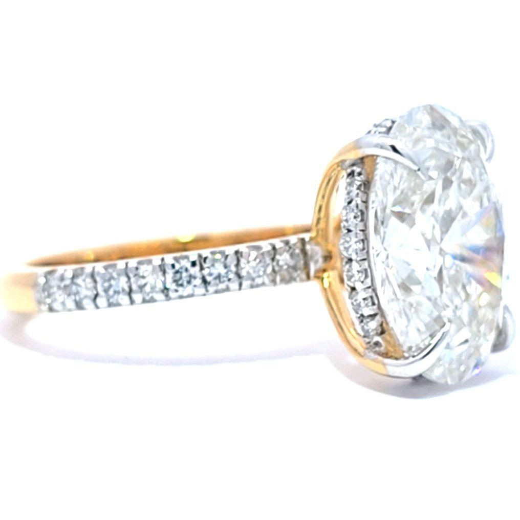 Ring - 14 kt. Yellow gold - 4.49ct. tw. Diamond (Lab-grown) - Diamond - VS1