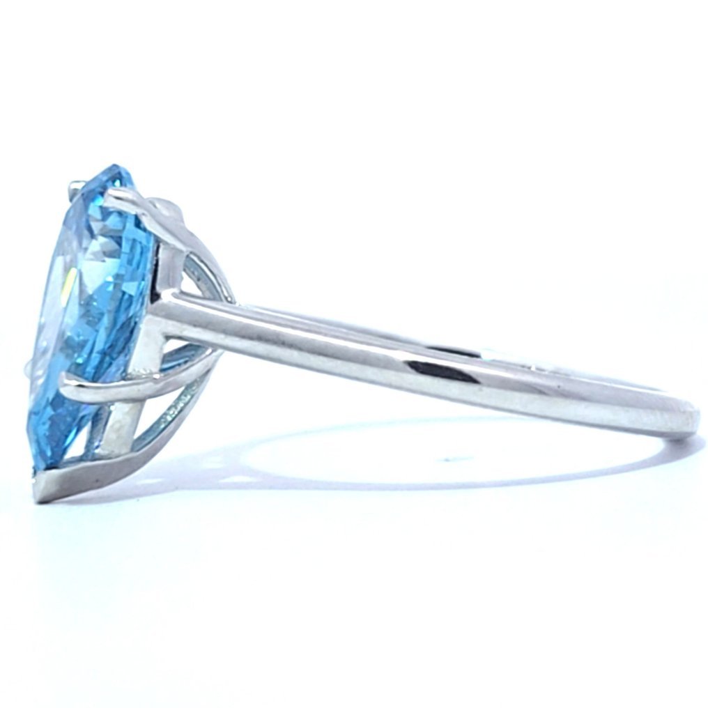 Ring - 14 kt. White gold - 2.53ct. tw. Blue Diamond (Fancy coloured lab-grown diamond) - Engagement Ring