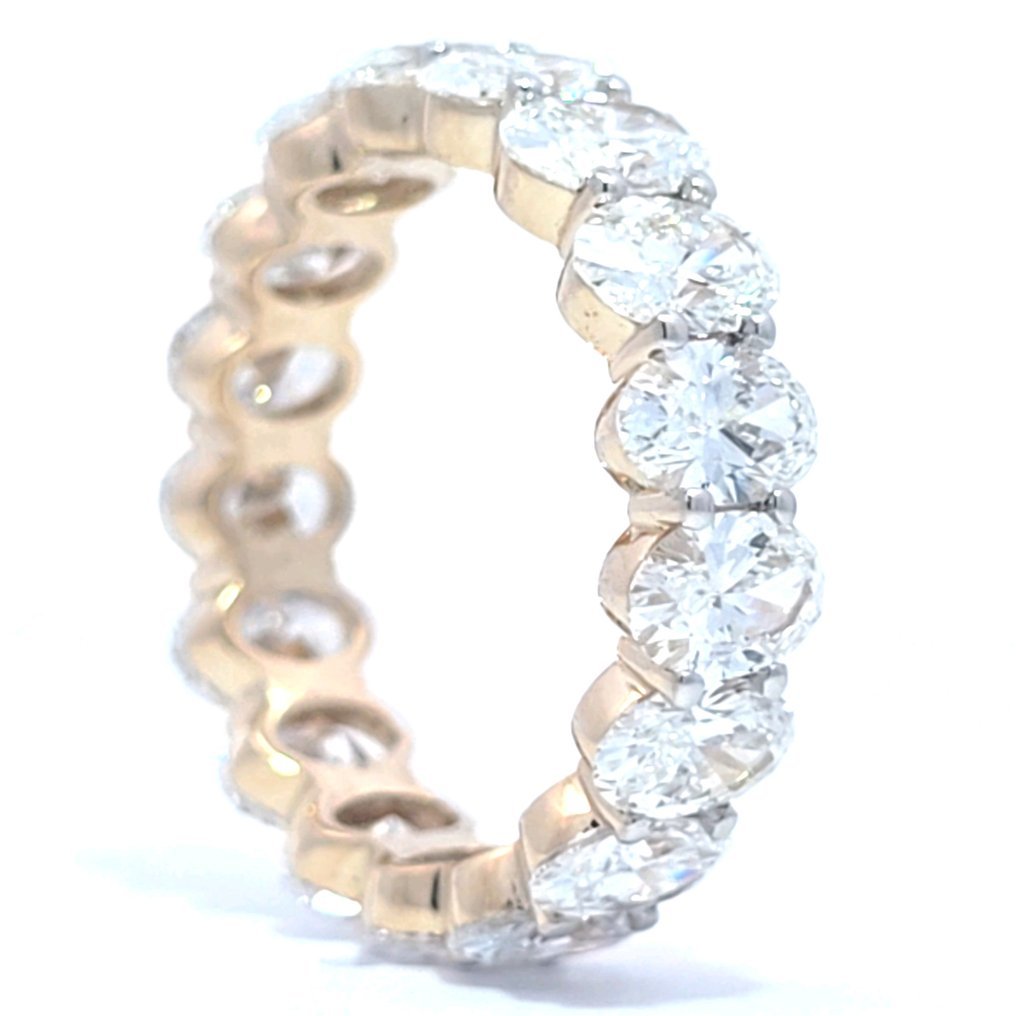 Ring - 14 kt. Yellow gold - 5.22ct. tw. Diamond (Lab-grown) - Engagement Ring