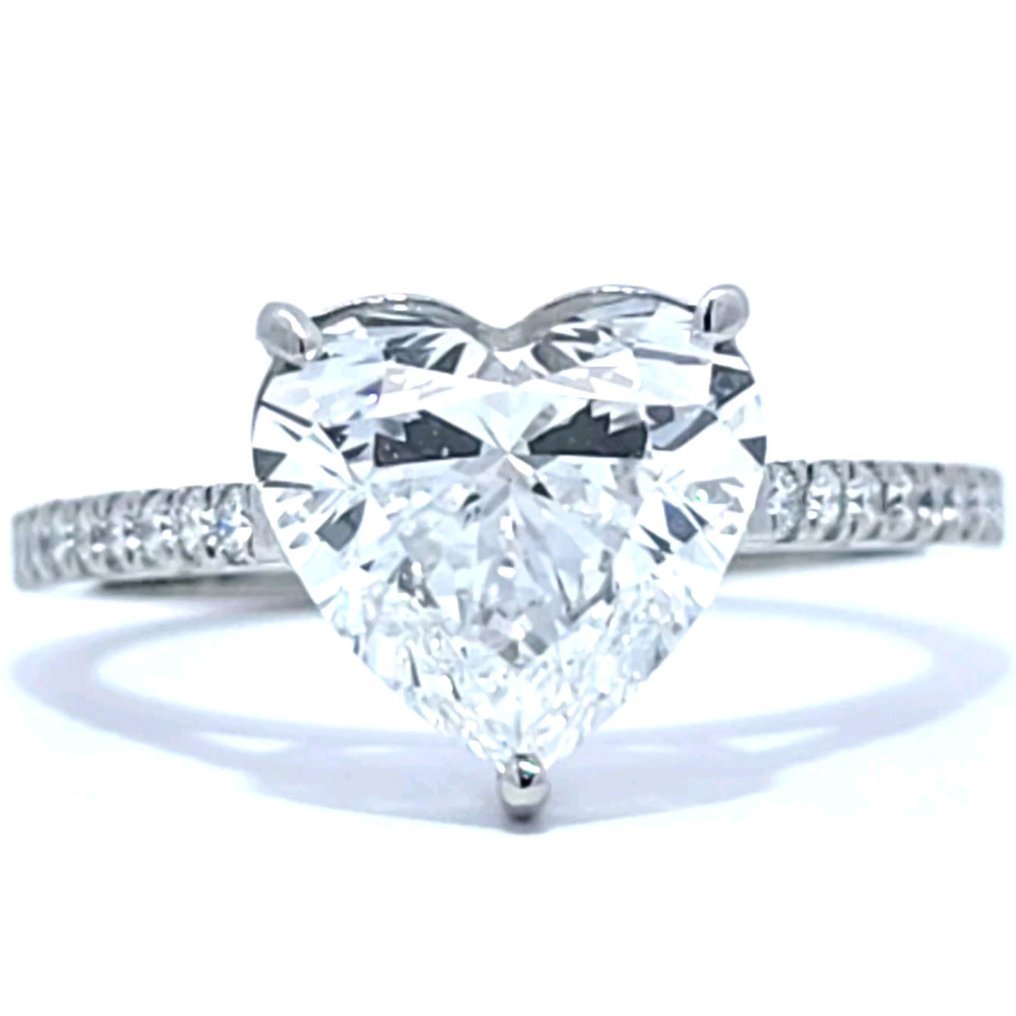 Ring Platinum - 3.26ct. tw. Diamond (Lab-grown) - Diamond - D,VS1