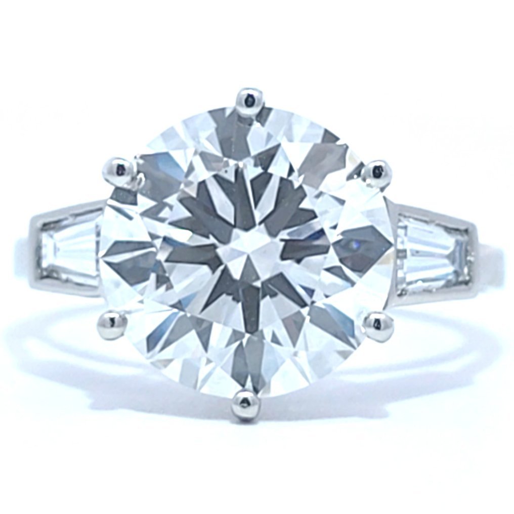Ring Platinum - 5.46ct. tw. Diamond (Lab-grown) - Diamond - Exceptional Ring