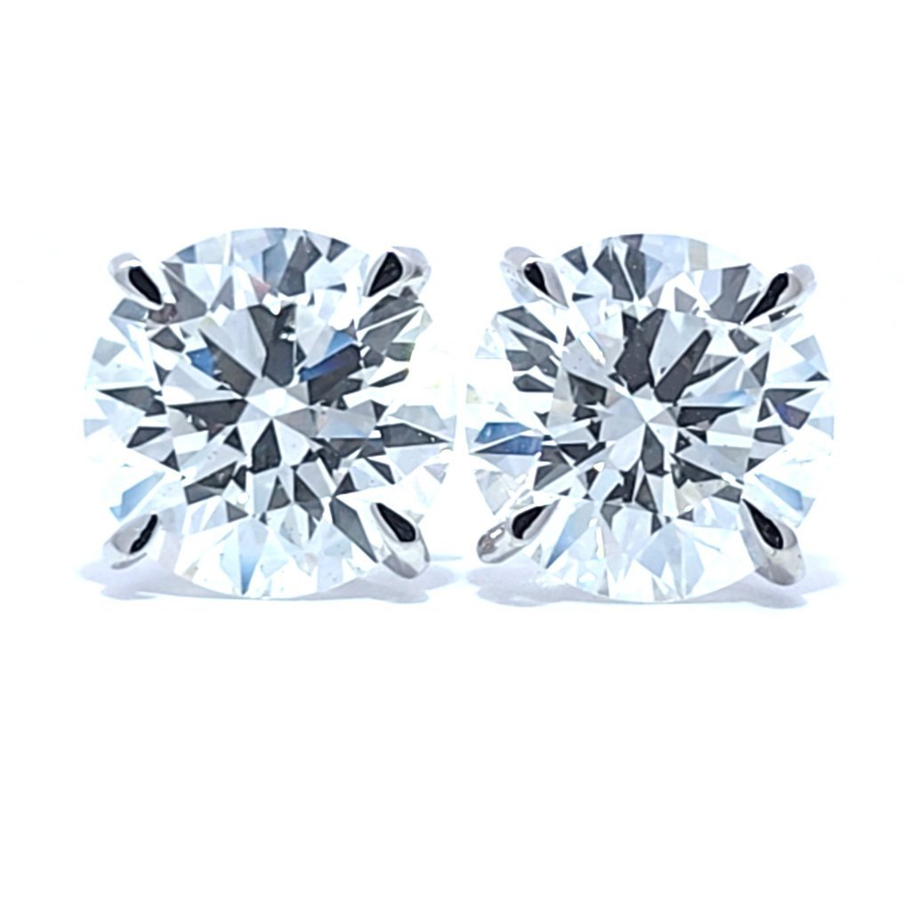 Stud earrings - 18 kt. White gold - 10.05ct. tw. Diamond (Lab-grown) - Rare Size Studs