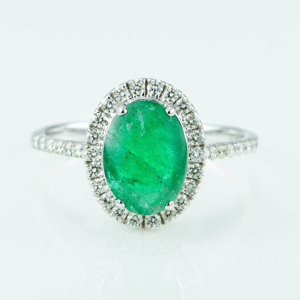 Ring - 14 kt. White gold - 2.36ct. tw. Emerald - Diamond - Wedding Ring