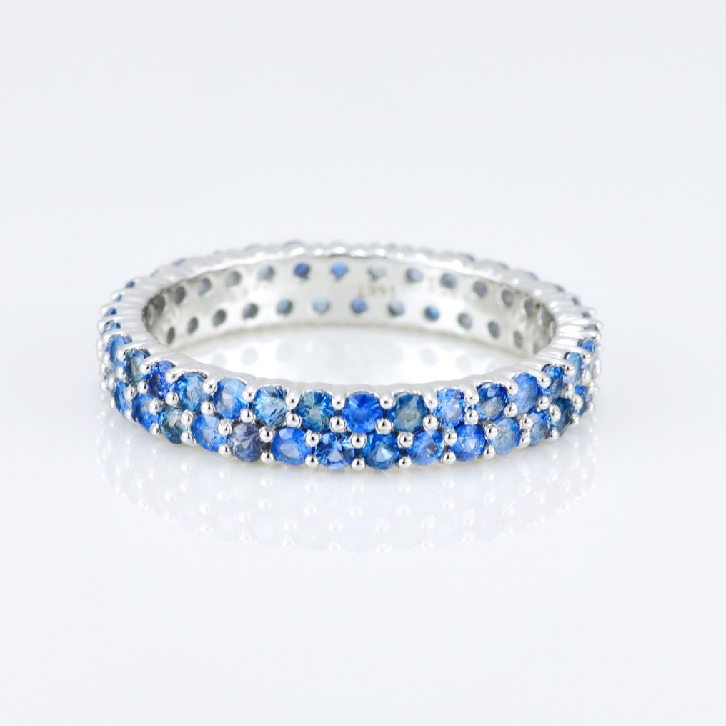 Ring - 14 kt. White gold - 1.47ct. tw. Sapphire - Deep Blue Sapphires