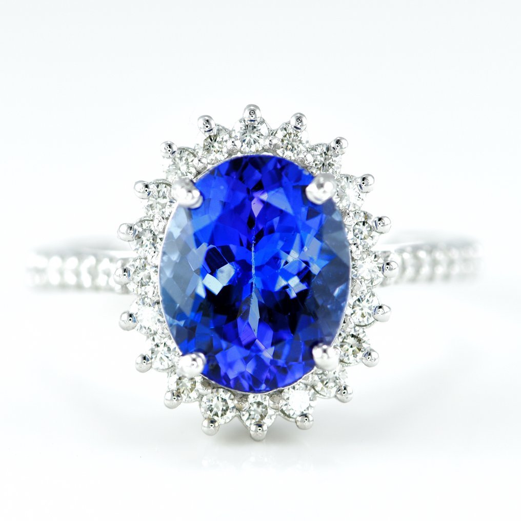 Ring - 14 kt. White gold - 3.74ct. tw. Tanzanite - Diamond - Engagement ring