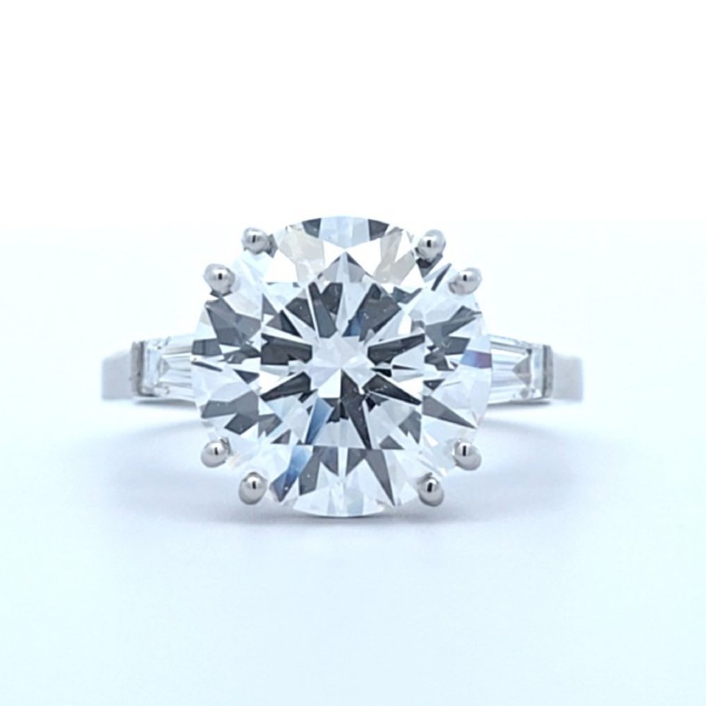 Ring Platinum - 5.42ct. tw. Diamond (Lab-grown) - Diamond - E, VS1 ,