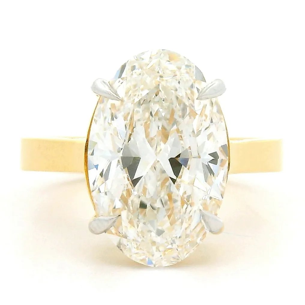 Ring - 18 kt. Yellow gold - 6.02ct. tw. Diamond (Lab-grown) - E/VS1,IGI