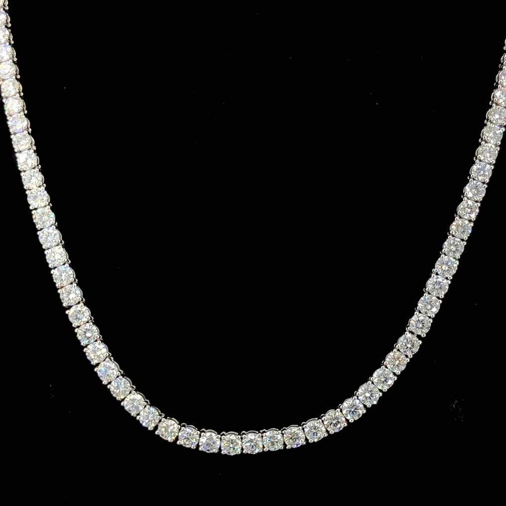 Necklace - 18 kt. Platinum, White gold - 16.94ct. tw. Diamond (Natural) - IGI