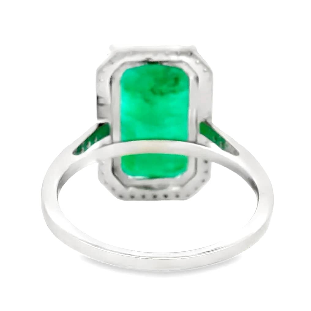 Ring Platinum - 5.78ct. tw. Emerald - Diamond - IGI - Halo Ring