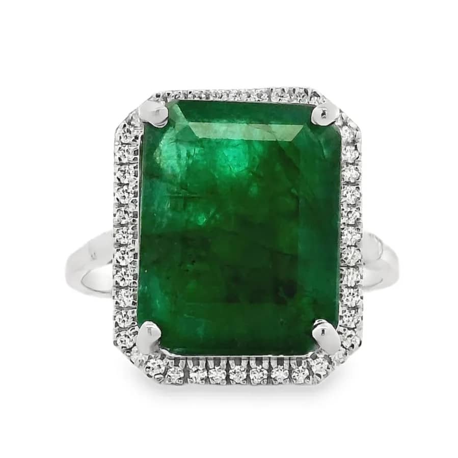 Ring Platinum - 6.47ct. tw. Emerald - Diamond - IGI - Halo Ring
