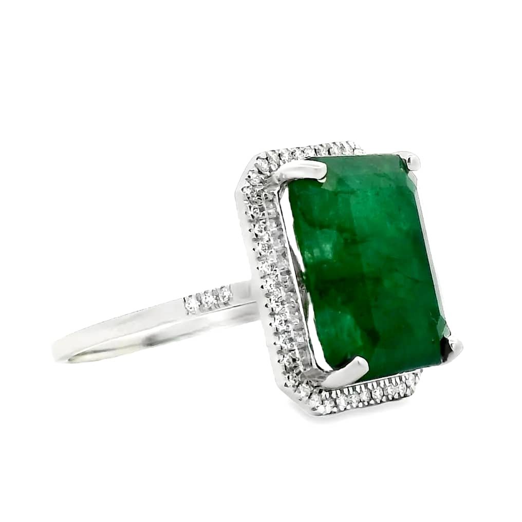 Ring Platinum - 6.47ct. tw. Emerald - Diamond - IGI - Halo Ring