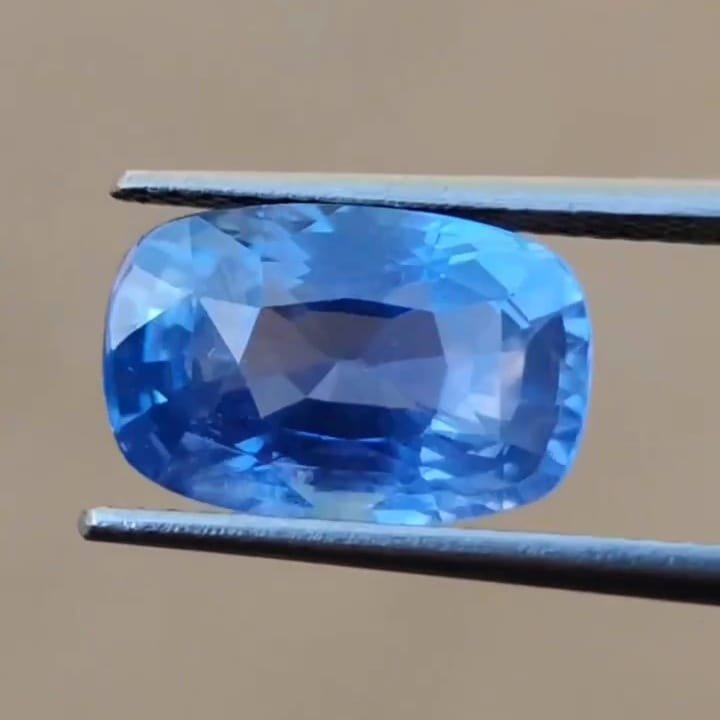 Natural Blue Sapphire 6.07 Carat