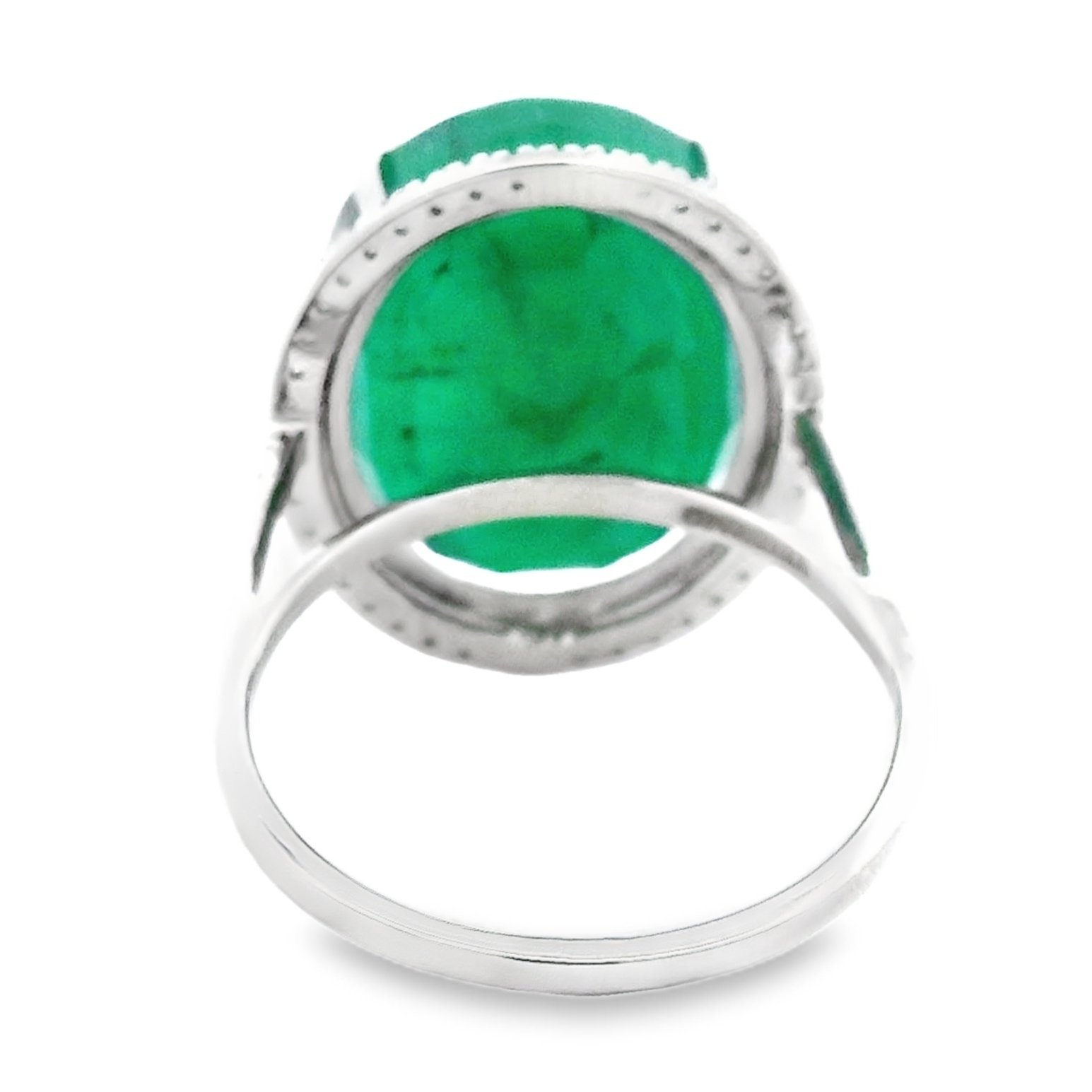Ring Platinum - 12.29ct. tw. Emerald - Diamond